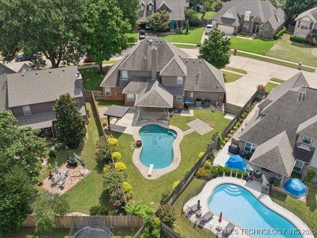 406 W Union Place, Broken Arrow, OK 74011