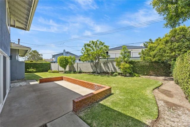 328 S Violet Lane South, Orange, CA 92869