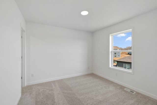 4610 Buckingham Drive NW, Rochester, MN 55901