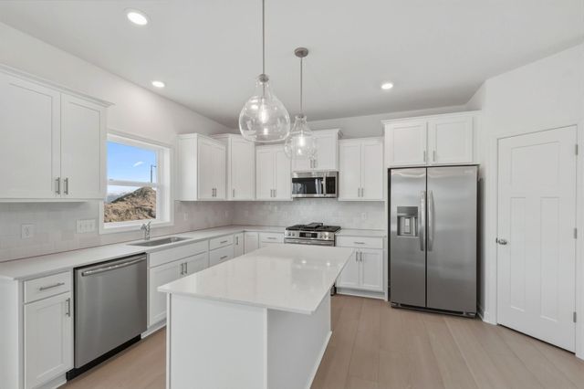 4610 Buckingham Drive NW, Rochester, MN 55901