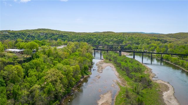 227 Harding Boulevard, Cotter, AR 72626