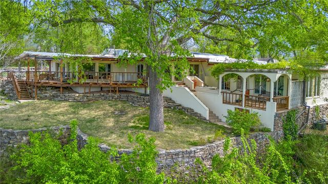 227 Harding Boulevard, Cotter, AR 72626