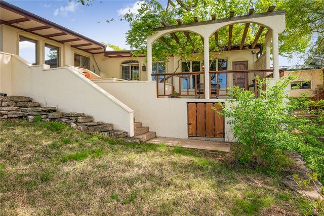 227 Harding Boulevard, Cotter, AR 72626