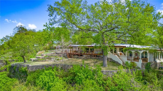 227 Harding Boulevard, Cotter, AR 72626