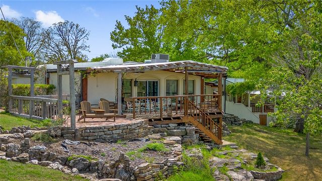 227 Harding Boulevard, Cotter, AR 72626