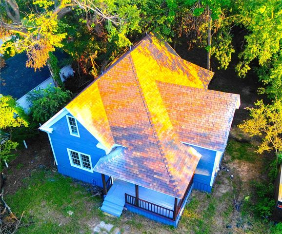 415 W 7th Street, Bonham, TX 75418