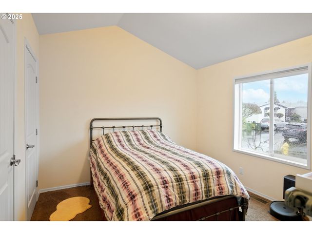 2723 OAKLAND Loop, Salem, OR 97317