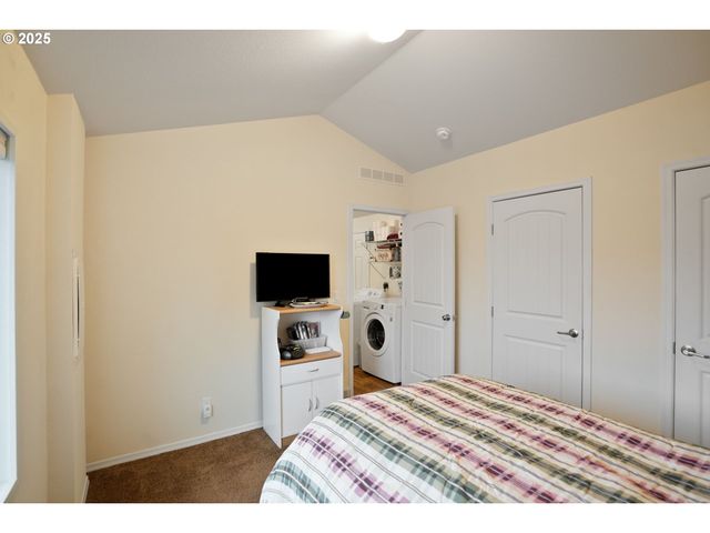 2723 OAKLAND Loop, Salem, OR 97317