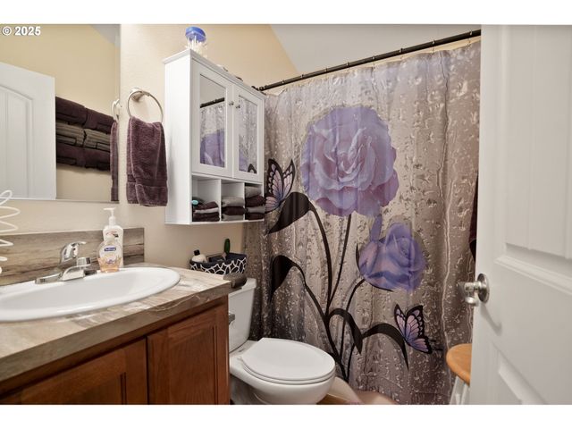 2723 OAKLAND Loop, Salem, OR 97317