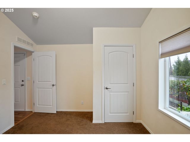 2723 OAKLAND Loop, Salem, OR 97317