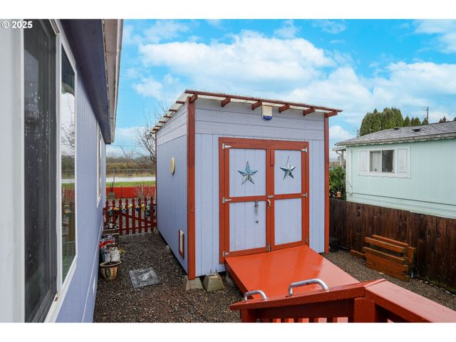 2723 OAKLAND Loop, Salem, OR 97317