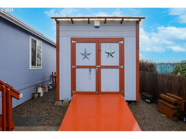 2723 OAKLAND Loop, Salem, OR 97317