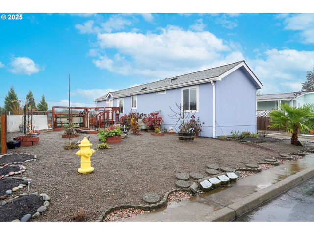 2723 OAKLAND Loop, Salem, OR 97317