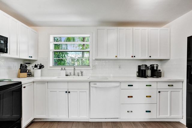 1520 SE 1st Street, Fort Lauderdale, FL 33301