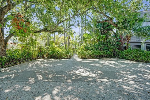 1520 SE 1st Street, Fort Lauderdale, FL 33301