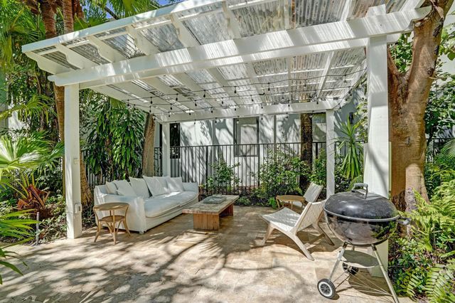 1520 SE 1st Street, Fort Lauderdale, FL 33301