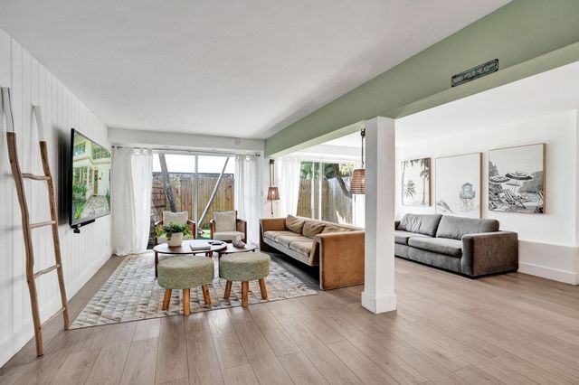 1520 SE 1st Street, Fort Lauderdale, FL 33301