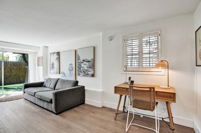 1520 SE 1st Street, Fort Lauderdale, FL 33301