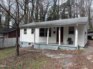 126 Johnson Street, Chapel Hill, NC 27516