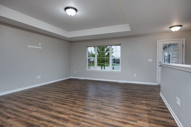 751 S Sugarpine Way, Elkhorn, WI 53121