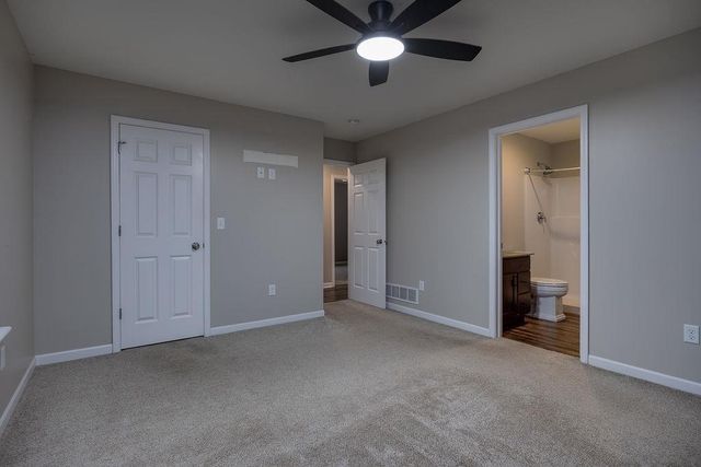 751 S Sugarpine Way, Elkhorn, WI 53121