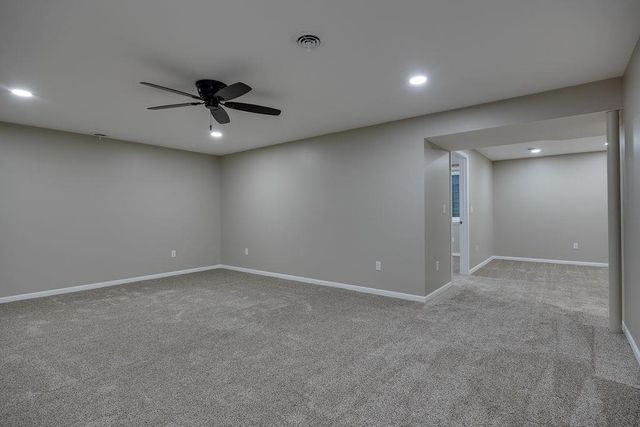 751 S Sugarpine Way, Elkhorn, WI 53121