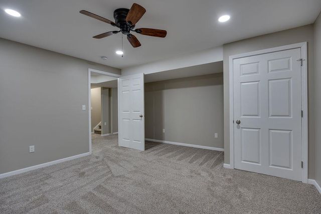 751 S Sugarpine Way, Elkhorn, WI 53121