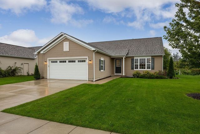 751 S Sugarpine Way, Elkhorn, WI 53121