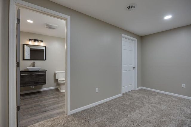 751 S Sugarpine Way, Elkhorn, WI 53121