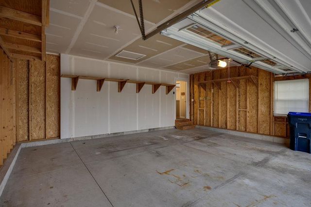 751 S Sugarpine Way, Elkhorn, WI 53121