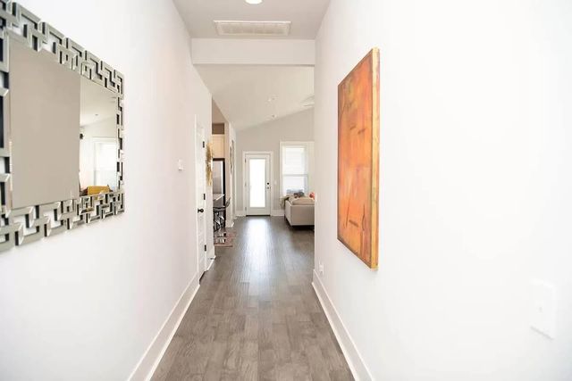 2206 SW Hampton Avenue, Bentonville, AR 72713