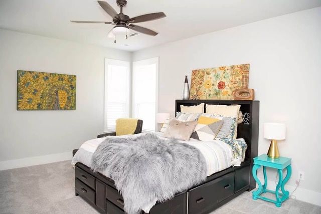 2206 SW Hampton Avenue, Bentonville, AR 72713