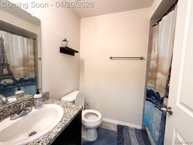 1216 Orchid Circle 18, Canton, MI 48187