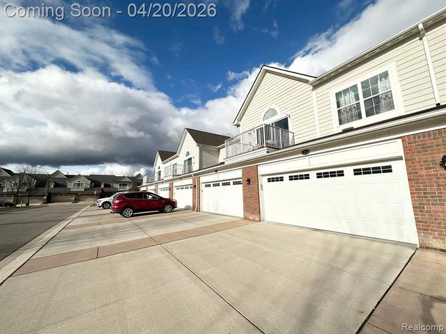 1216 Orchid Circle 18, Canton, MI 48187