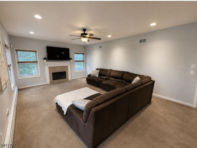 57 Armstrong Rd, Wantage Twp., NJ 07461
