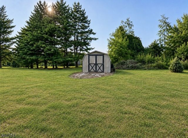 57 Armstrong Rd, Wantage Twp., NJ 07461