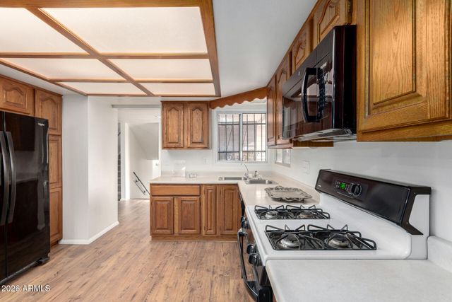 928 E LA JOLLA Drive, Tempe, AZ 85282