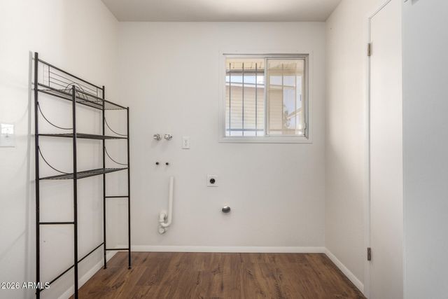 928 E LA JOLLA Drive, Tempe, AZ 85282