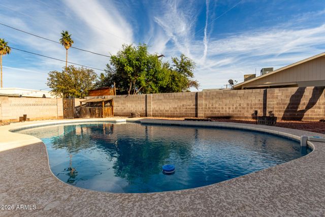 928 E LA JOLLA Drive, Tempe, AZ 85282