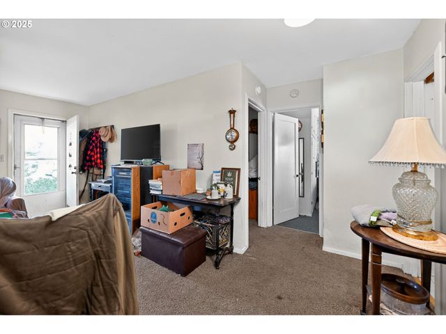 48386 JASPER Dr, Oakridge, OR 97463