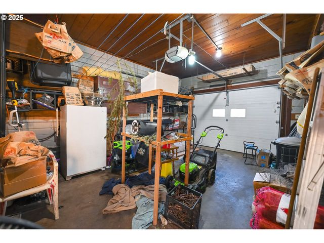 48386 JASPER Dr, Oakridge, OR 97463