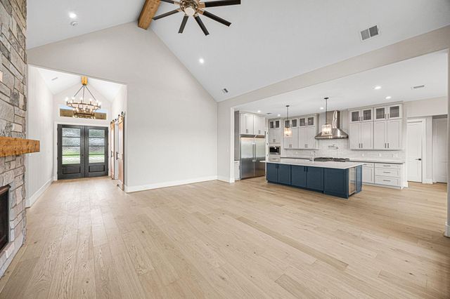 469 Ruby Drive, Bellville, TX 77418
