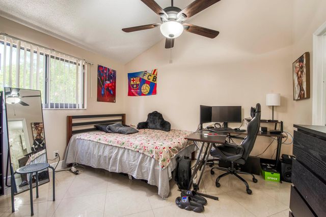 50 SE 12th Street 2640, Boca Raton, FL 33432