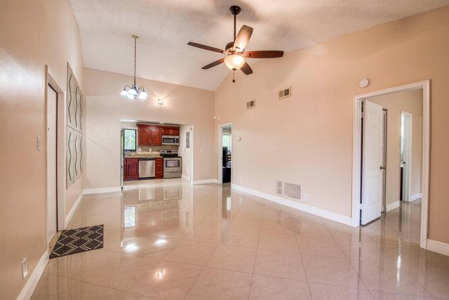 50 SE 12th Street 2640, Boca Raton, FL 33432
