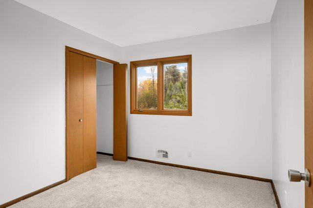 7816 Scott Avenue N, Brooklyn Park, MN 55443