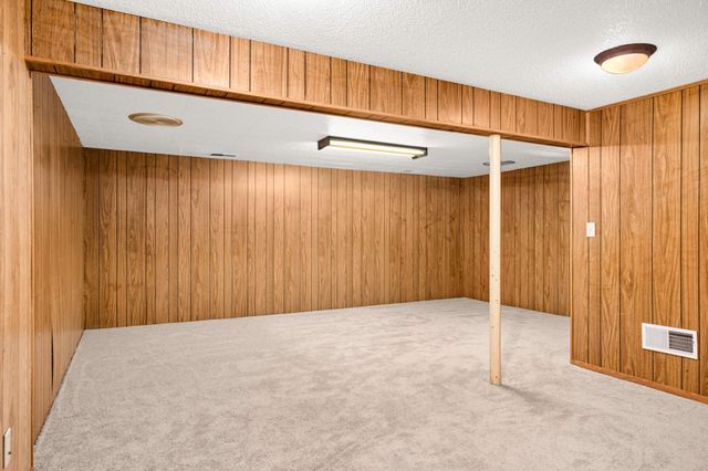 7816 Scott Avenue N, Brooklyn Park, MN 55443