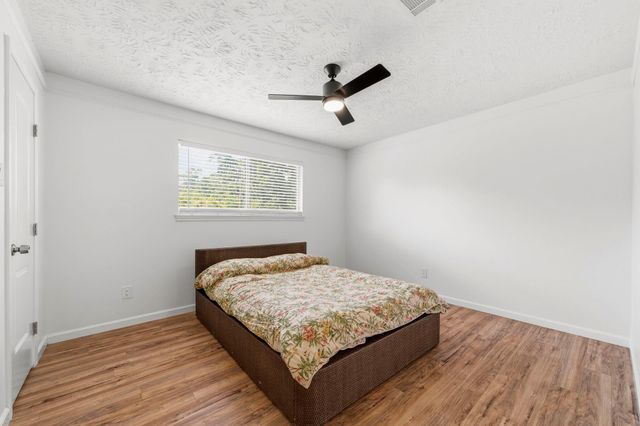 3902 Stillview Drive, Houston, TX 77068