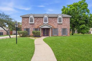 3902 Stillview Drive, Houston, TX 77068