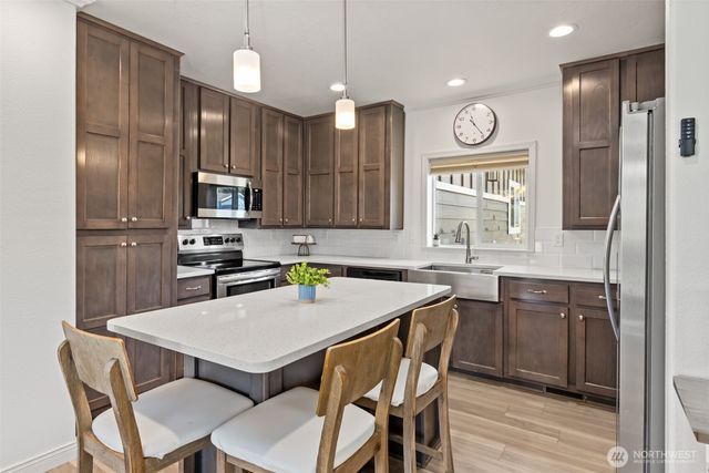 133 Peregrine Lane, Sequim, WA 98382