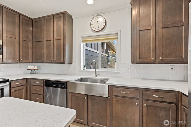 133 Peregrine Lane, Sequim, WA 98382